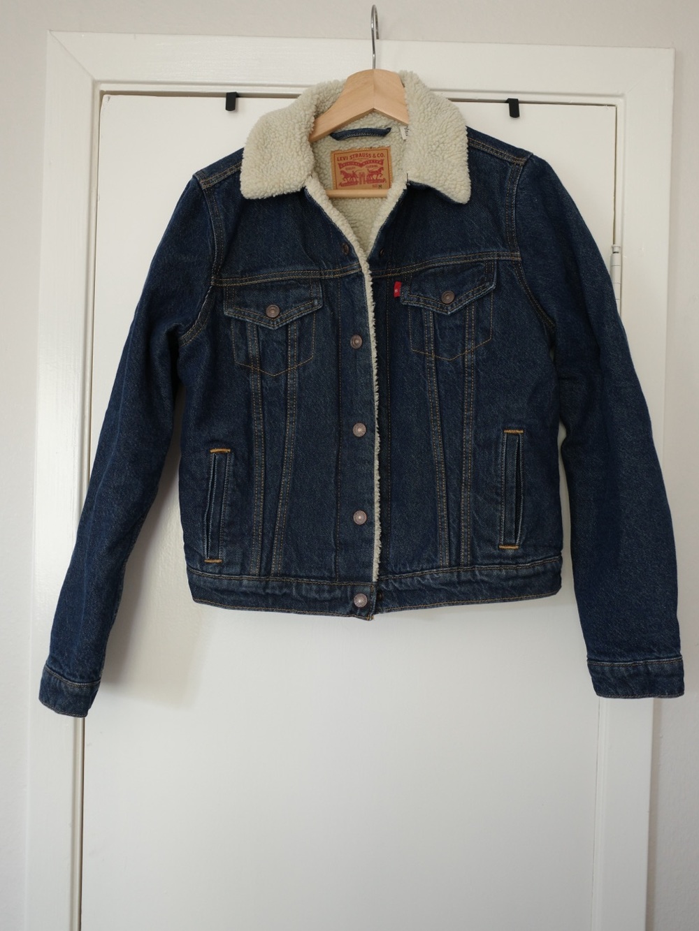 Levi's Women’s Original Sherpa Trucker Jacket Medium-Dark Indigo Blue Denim